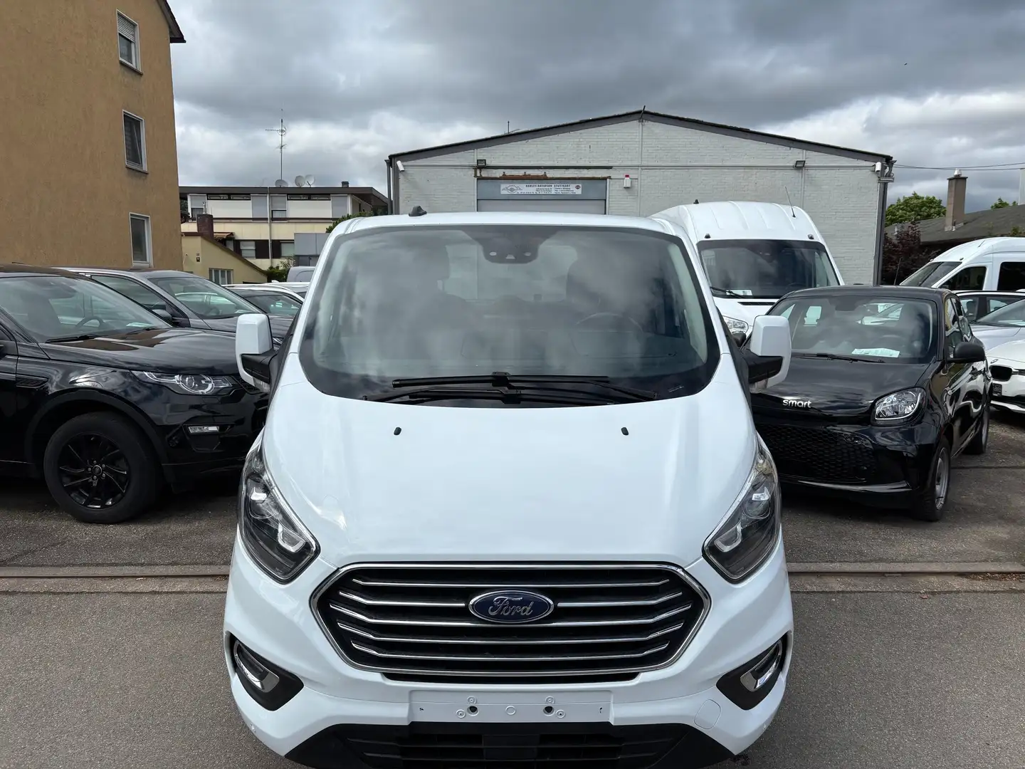 Ford Transit Custom 320  185 PS Titanium X Bi-Xenon Aut. Weiß - 2