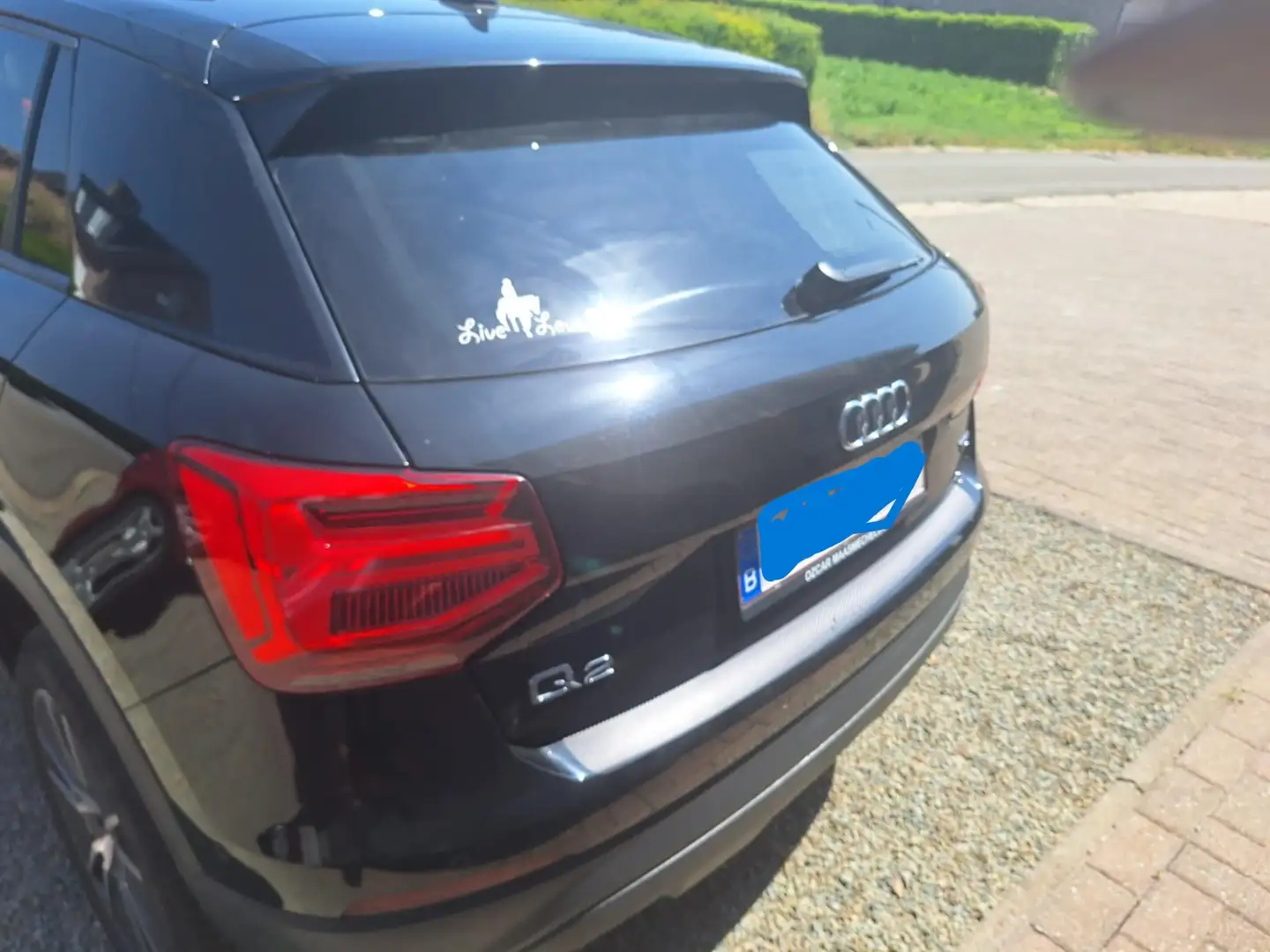 Audi Q2 Q2 1.6 TDI sport Zwart - 2
