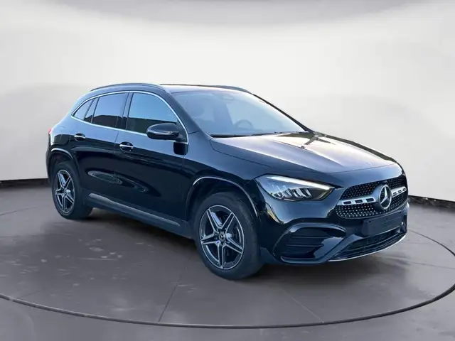Mercedes-Benz GLA 250 GLA 250 e + Hybrid - BV 8G-DCT  -  AMG Line Keyless - JA19P - Caméra - Eclairage d ambiance -