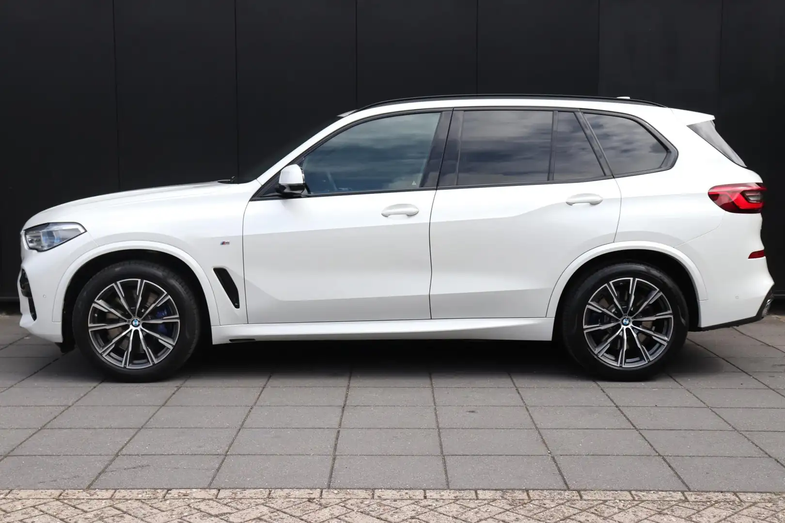 BMW X5 xDrive40i High Exe. M SPORT | PANO-DAK | LEER | AP Weiß - 2