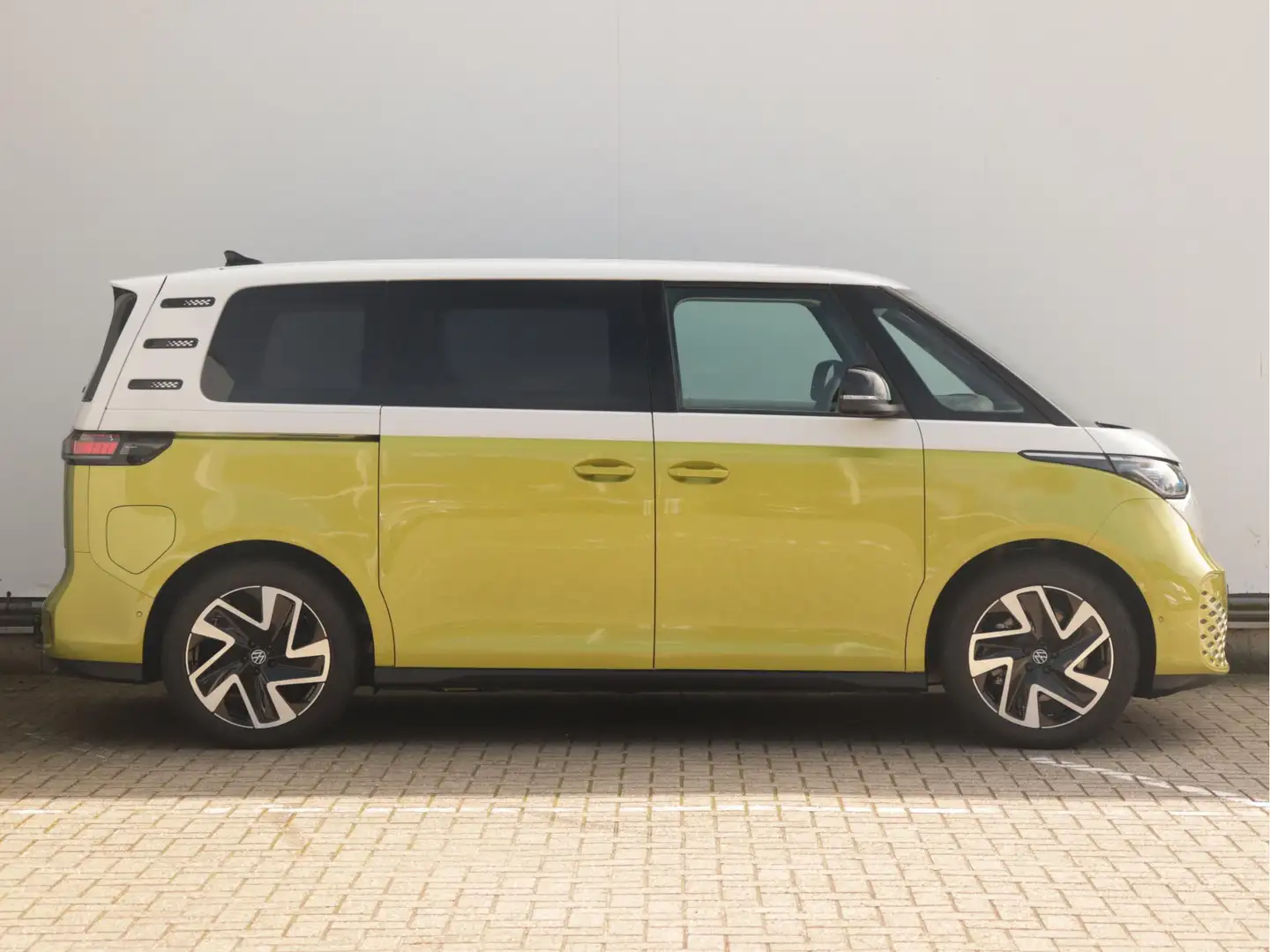 Volkswagen ID. Buzz Pro 286pk 79 kWh | Wordt verwacht | Elektrische de Wit - 2