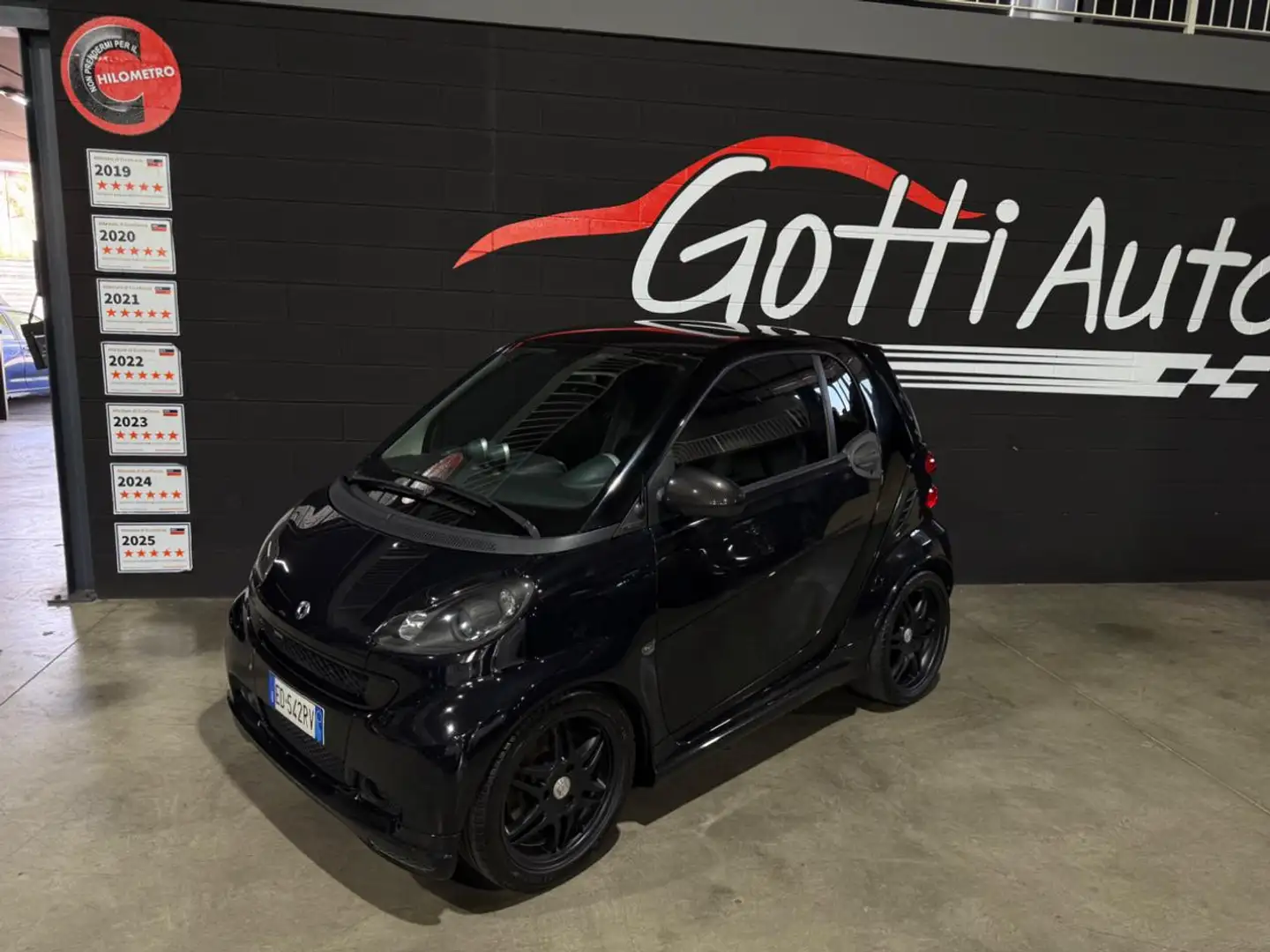 smart forTwo 1000 72 kW coupé BRABUS Xclusive BLACK Nero - 1