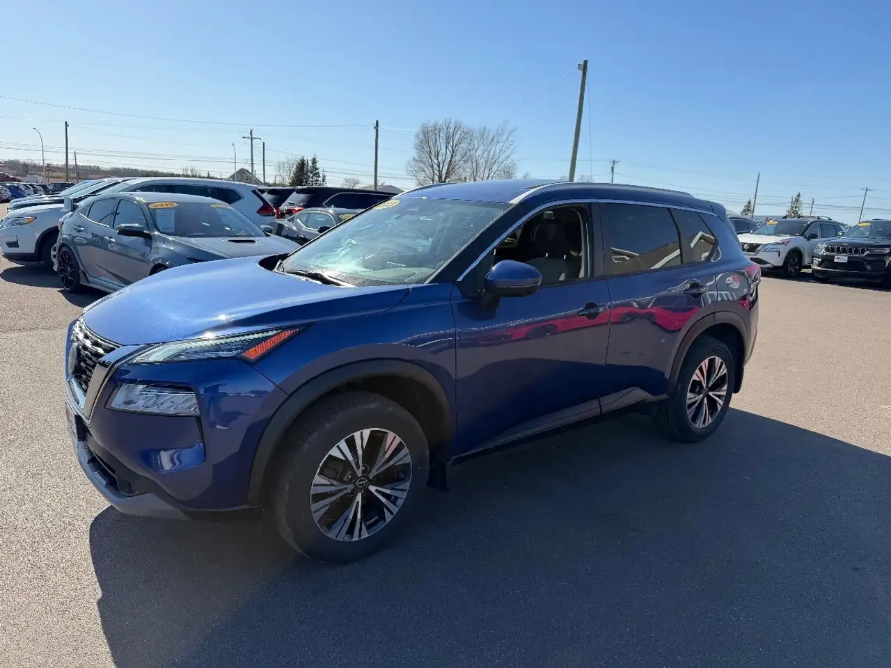 Nissan Rogue снимка Nissan Rogue