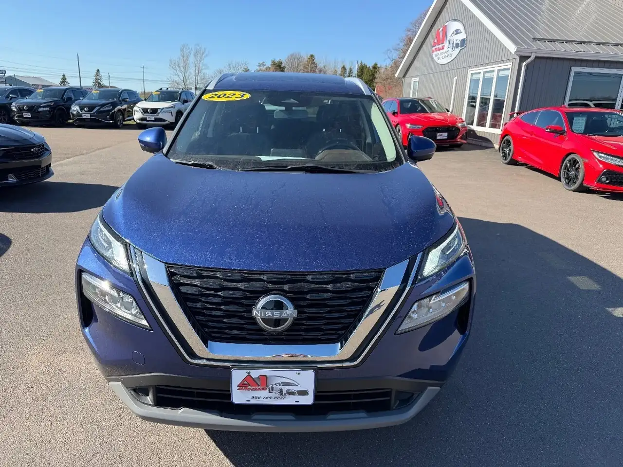 Nissan Rogue снимка Nissan Rogue