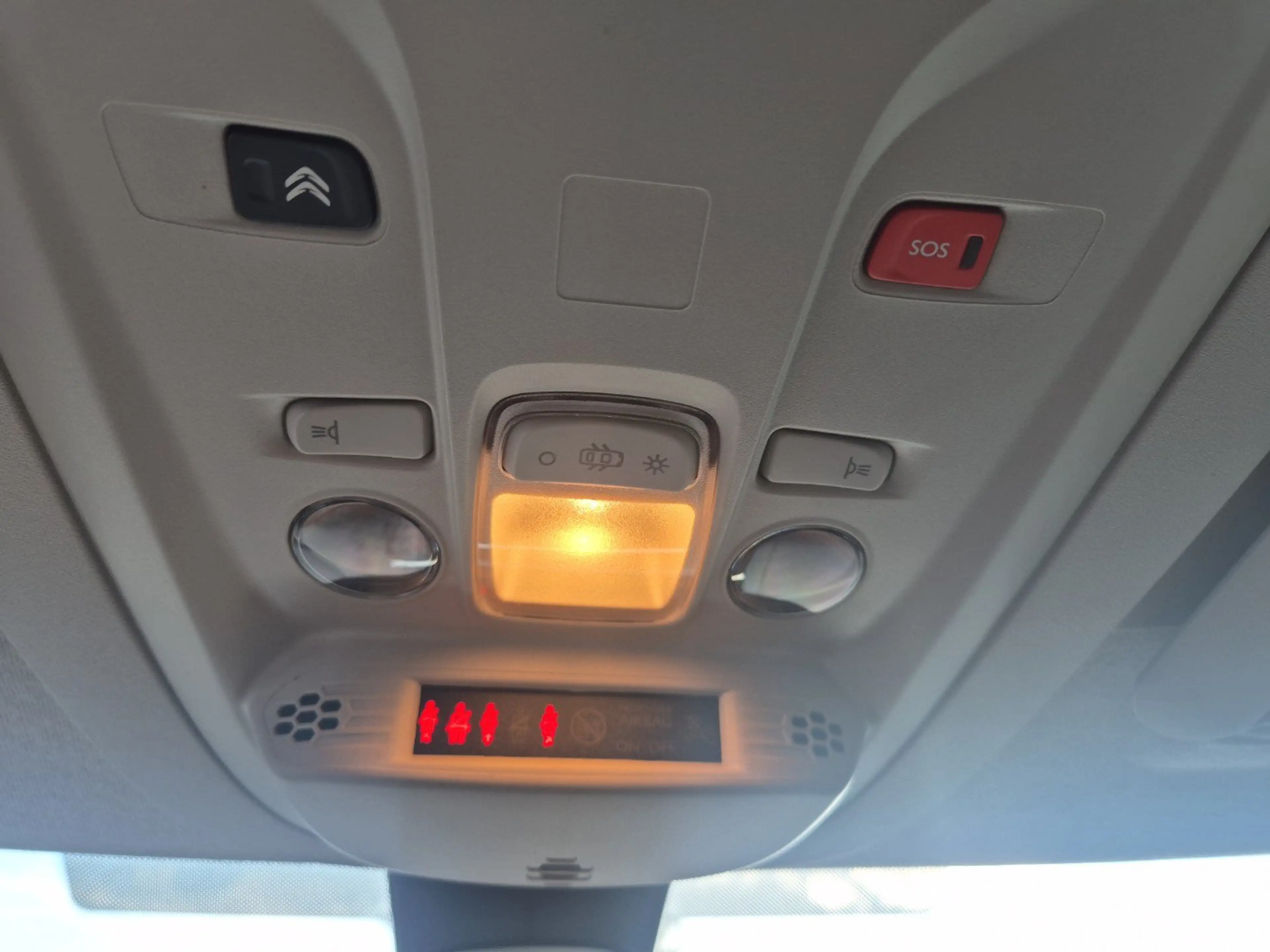 Citroen Berlingo M PureTech S/S Shine EAT8 — photo 13