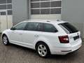 Skoda Octavia Combi 1,6 TDI Style Limited Blanc - thumbnail 7