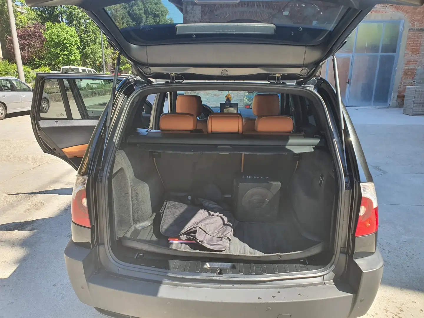 BMW X3 2.0d Attiva - 2