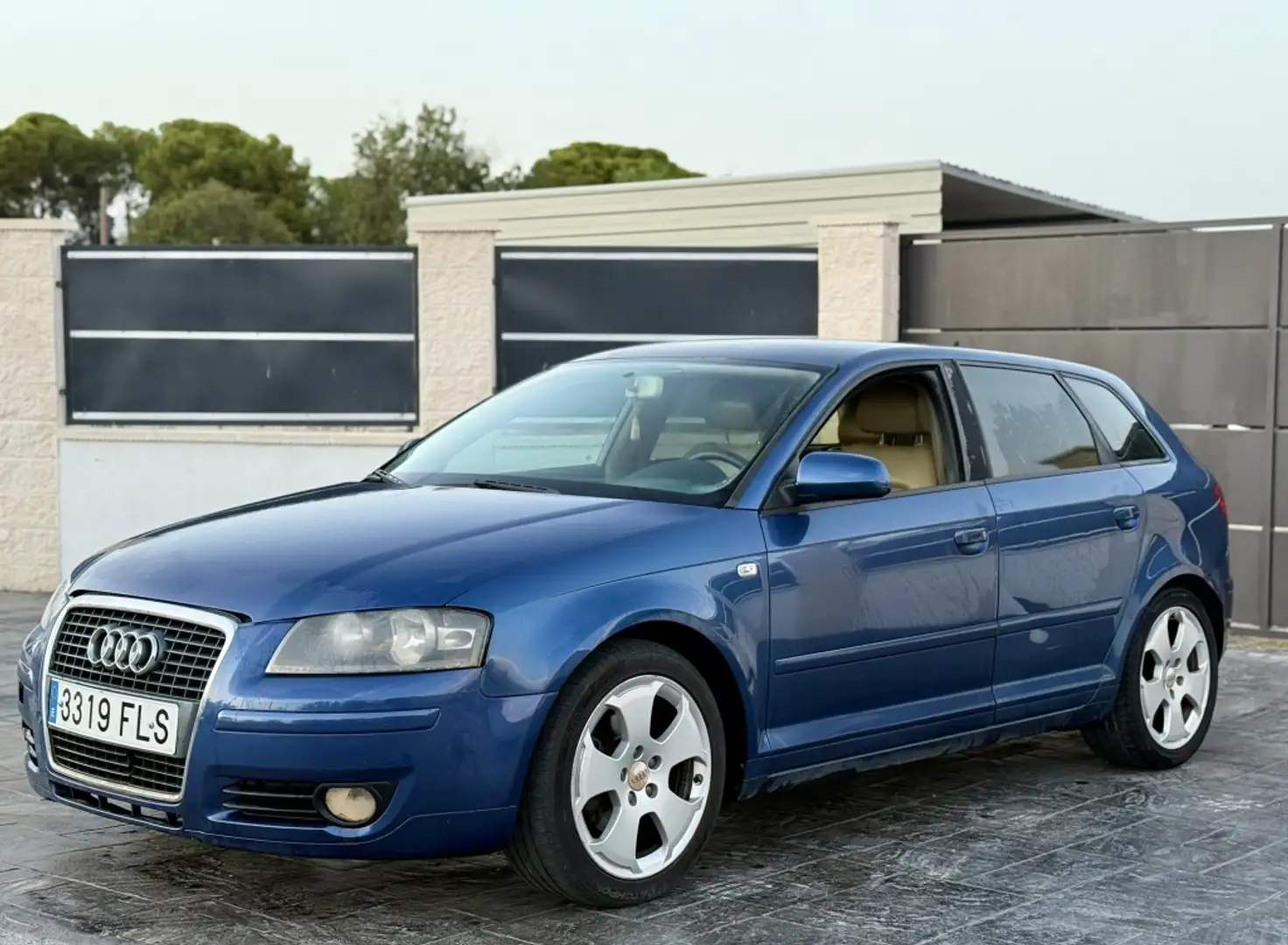 Audi A3 Sportback 2.0TDI Limited Edition DPF Blauw - 2