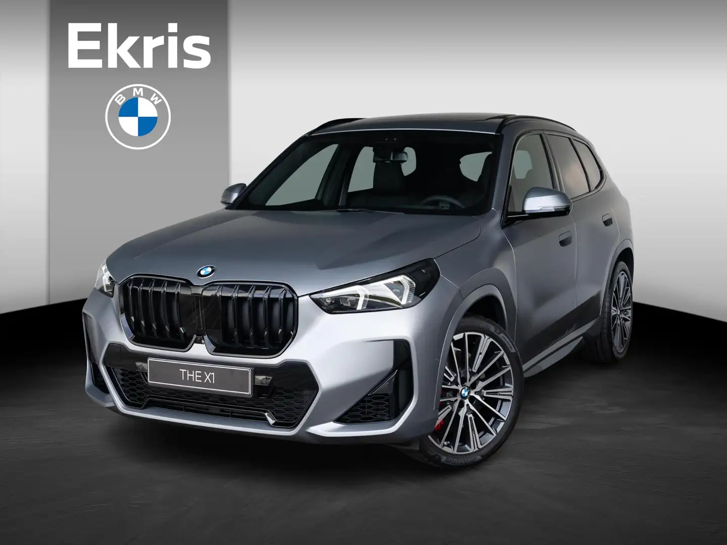 BMW X1 xDrive23i High Executive | M Sportpakket Pro | Tre Grijs - 1