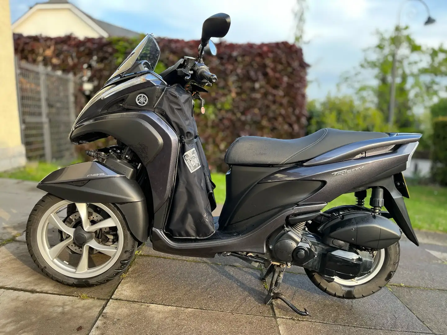 Yamaha TriCity abs Grau - 1