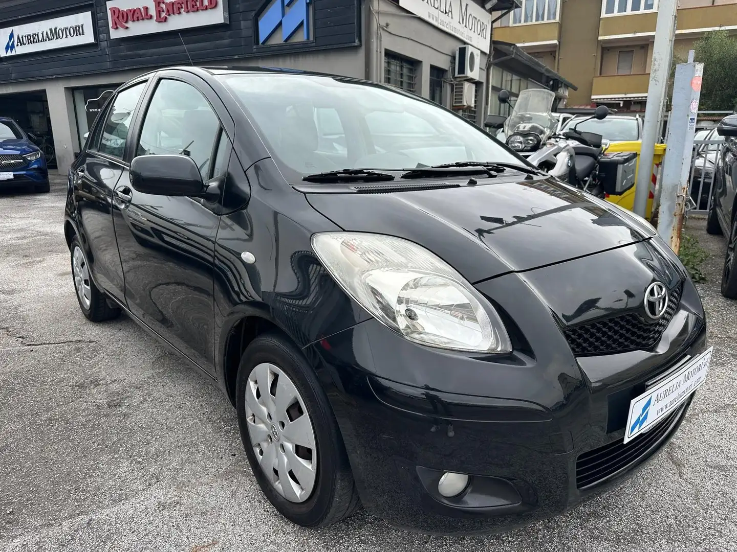 Toyota Yaris 5p 1.4 d-4d Sol dpf SOLI 60.000 KM PARI AL NUOVO!! Zwart - 2