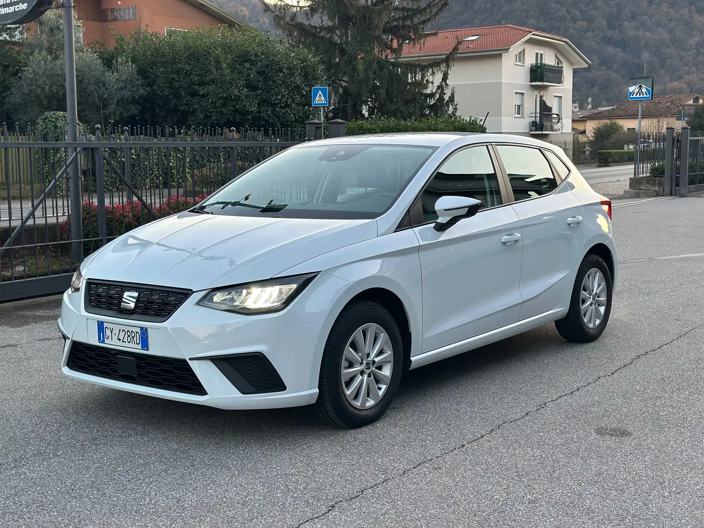 SEAT Ibiza Ibiza V 2025 1.0 eco tsi  Style 95cv Blanc - 2