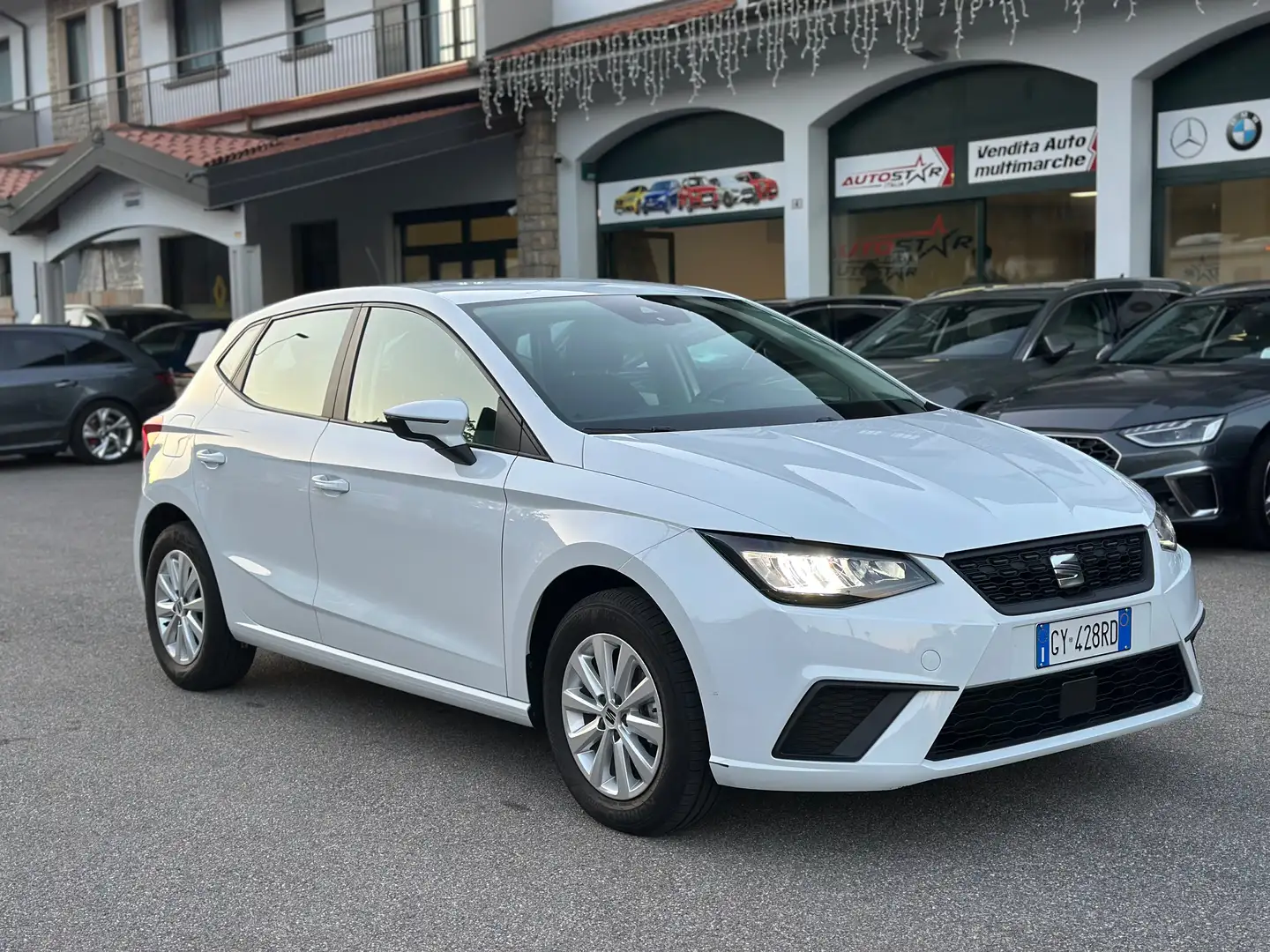SEAT Ibiza Ibiza V 2025 1.0 eco tsi Style 95cv Blanc - 1