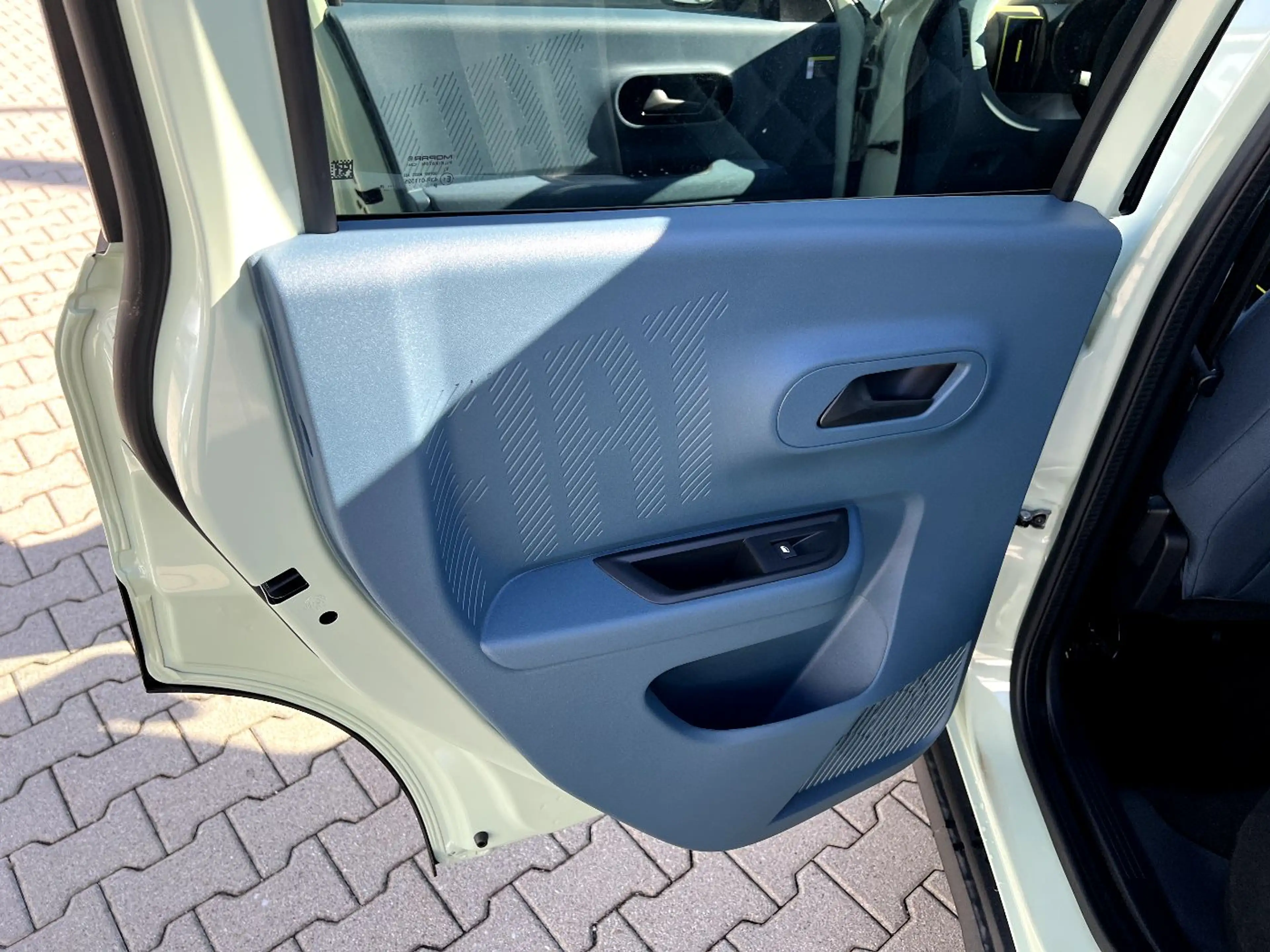 Fiat Grande Panda 1.2 eDCT La Prima *LED Navi Sitzh.* — photo 11