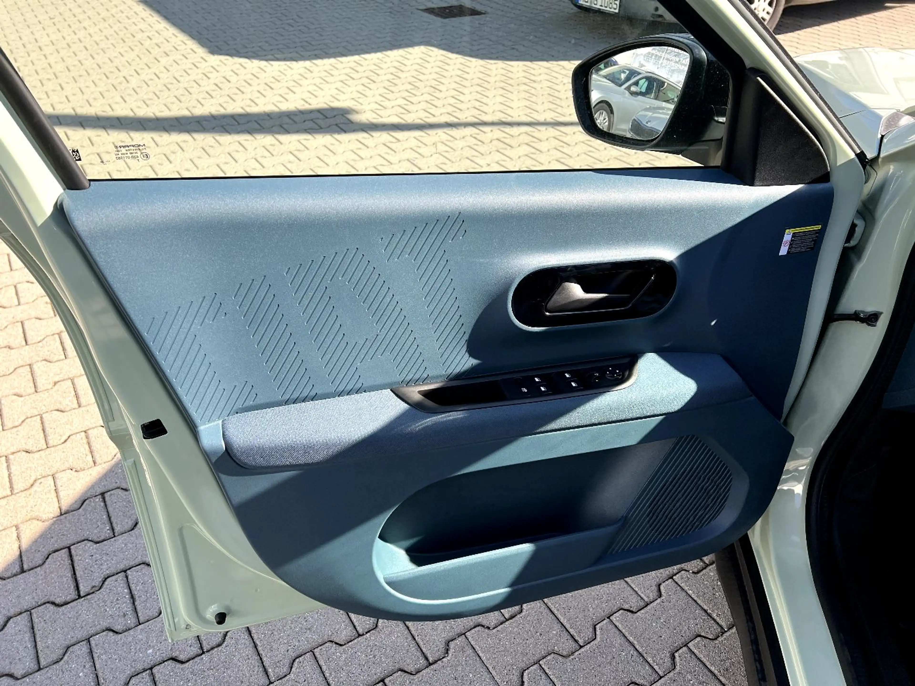 Fiat Grande Panda 1.2 eDCT La Prima *LED Navi Sitzh.* — photo 10