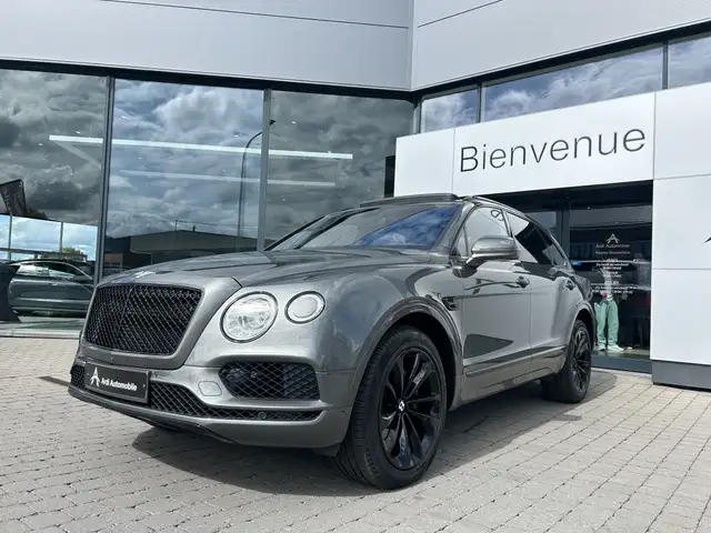 Bentley Bentayga 6.0 Twin Turbo W12 *GARANTIE*AKRAPOVIC EXHAUST*