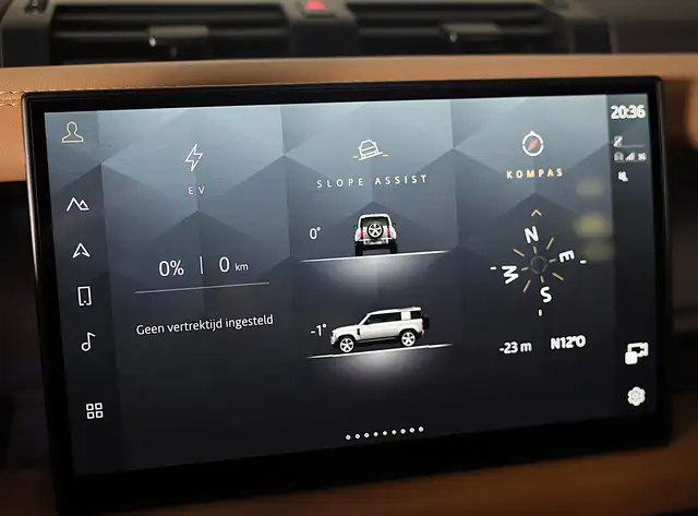Land Rover Defender view 15