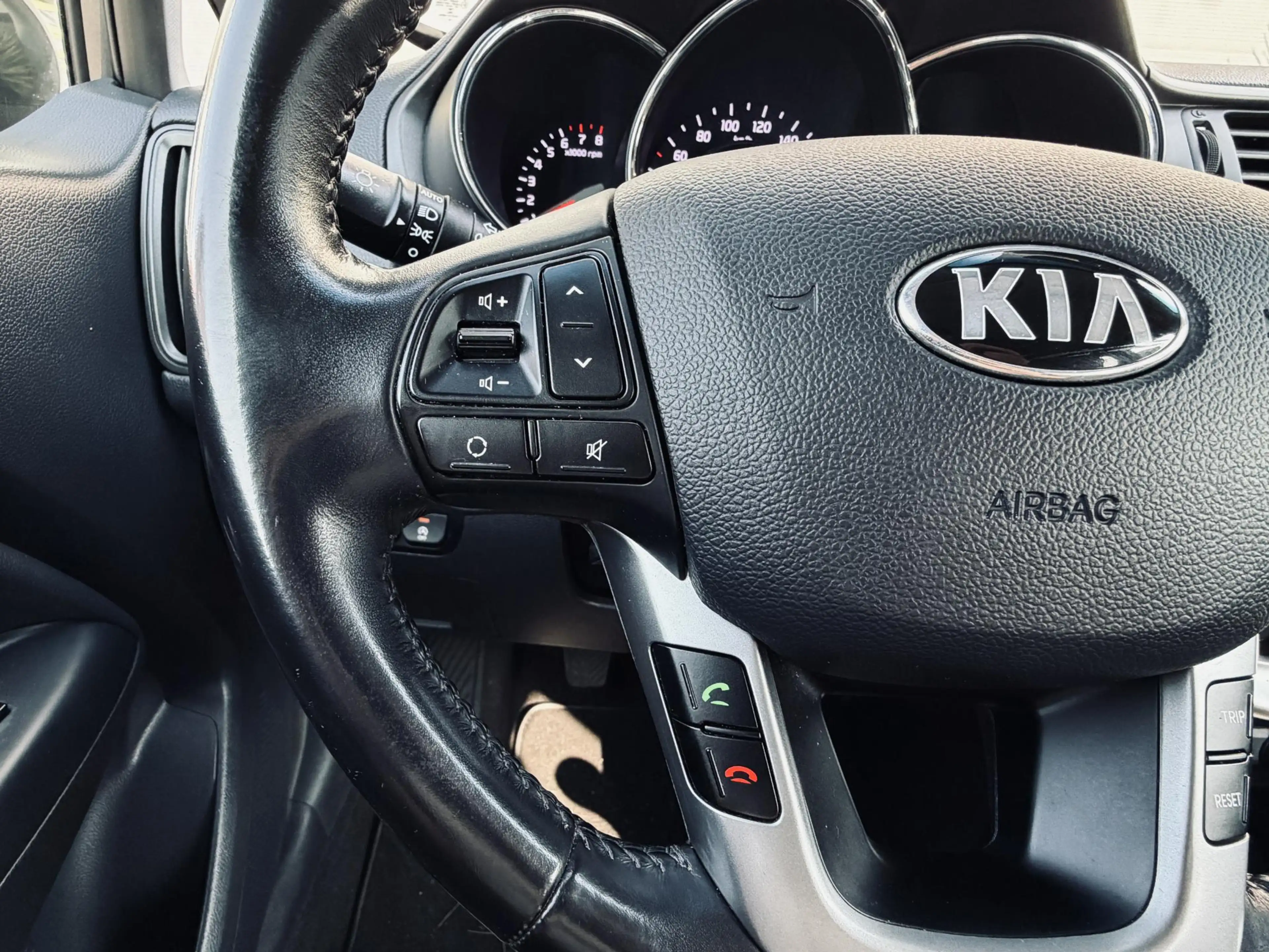 Kia Rio 1.2 CVVT Super Pack — photo 7