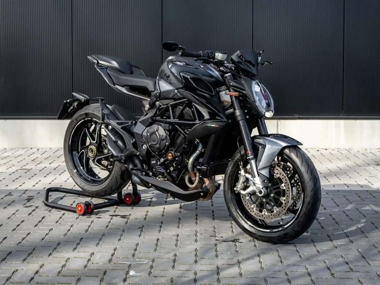 MV Agusta Brutale 800 RR Negro - 1