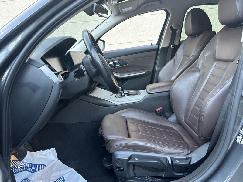 BMW 318 Touring 318 dA AdBlue — photo 9