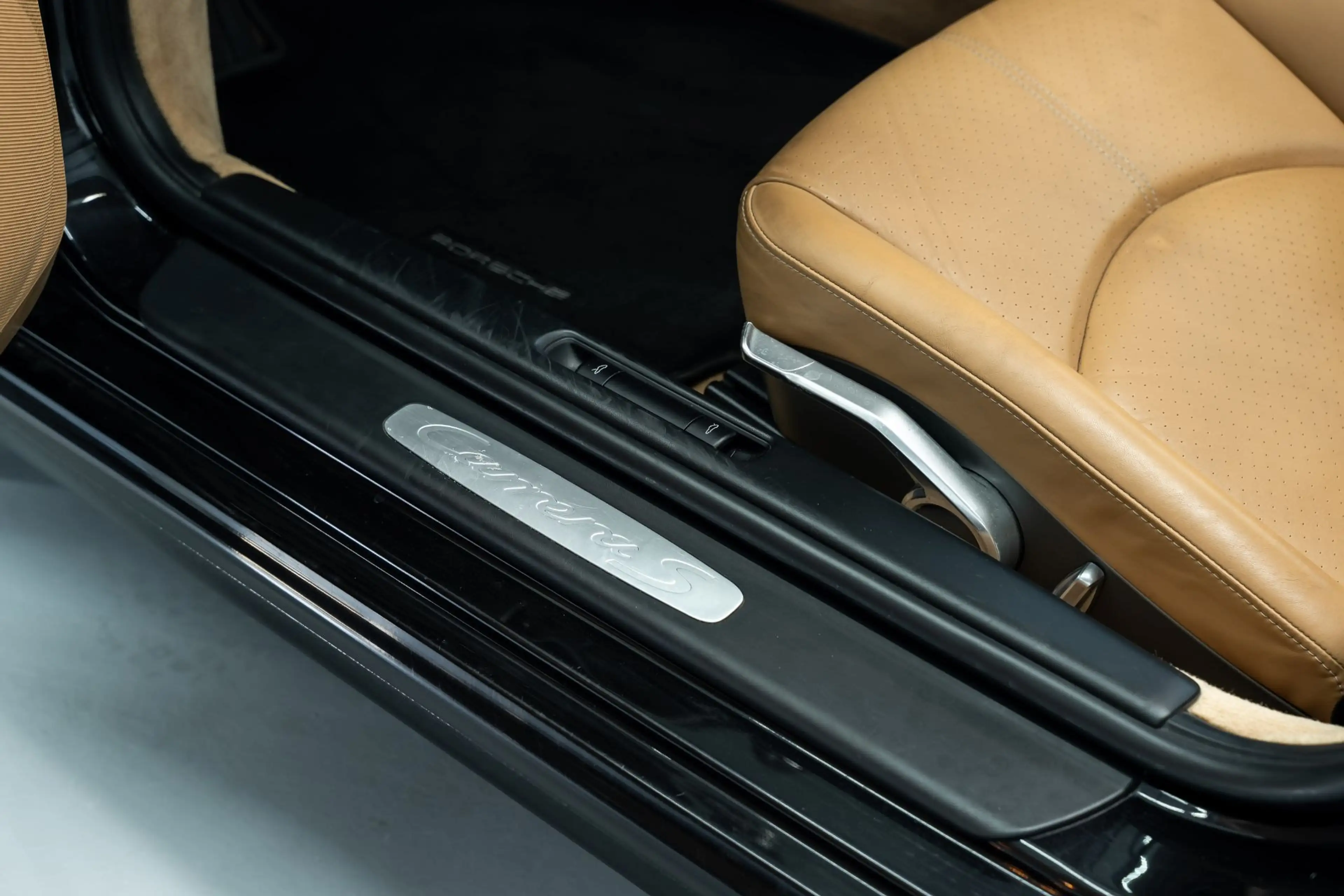 Porsche 997 Carrera S 3.8 — photo 13
