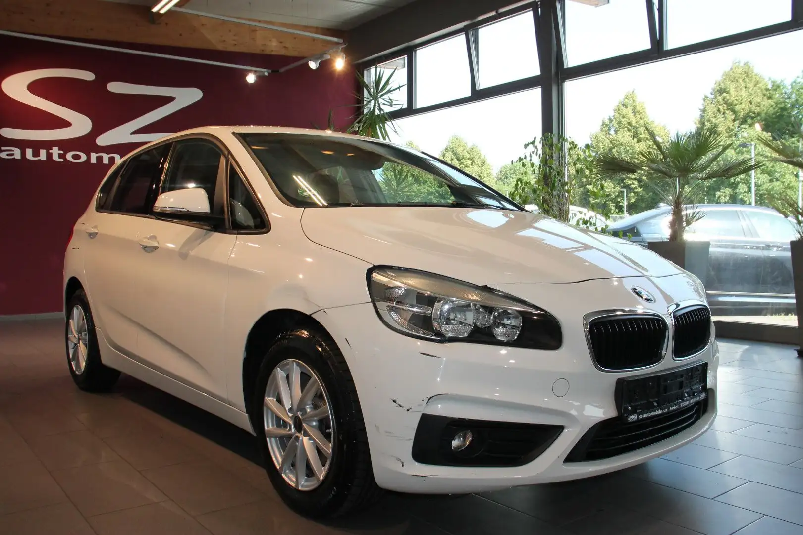 BMW 216 2.Hand PDC Kamera SHZ Weiß - 2