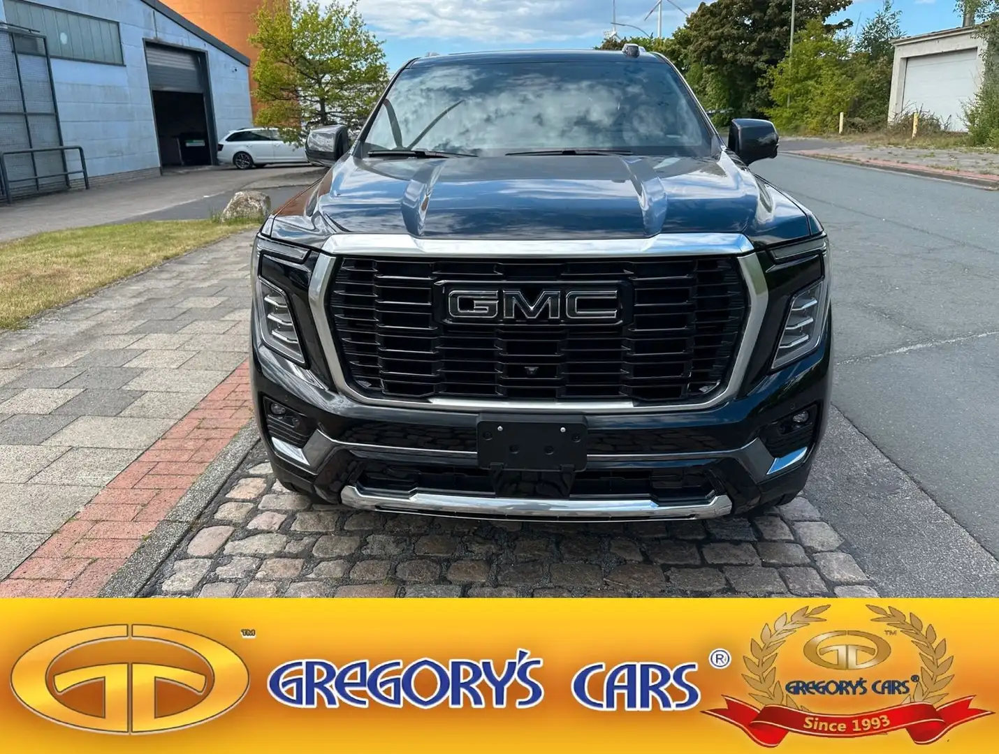 GMC Yukon DENALI XL ULTIMATE+NEW+420HP+FULLoptions Schwarz - 1