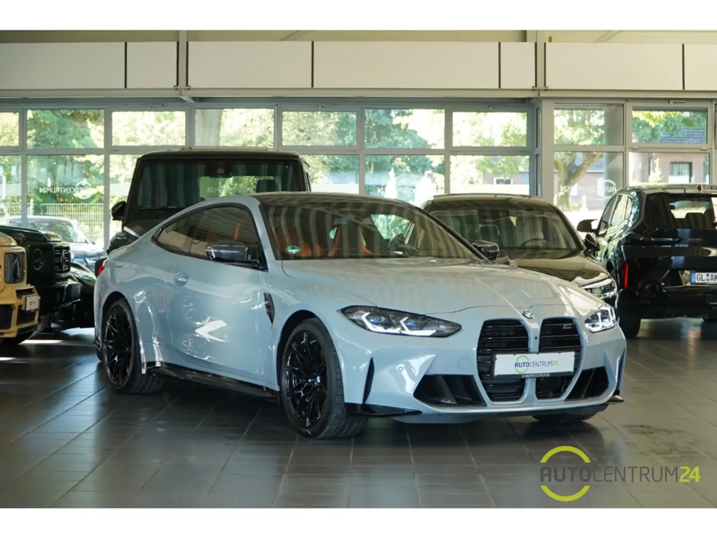 BMW M4 Comp xDrive Innovation Carbon Schale HK 360 Grey - 1