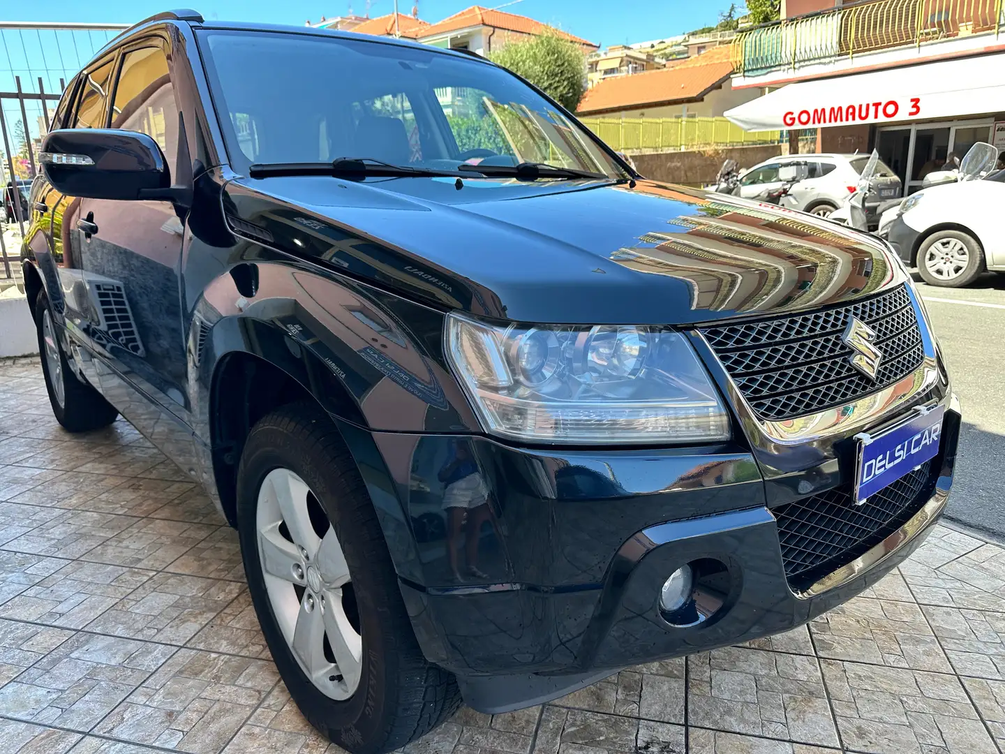Suzuki Grand Vitara 1.9 ddis crossover Evolution 5p-perfetto!-garanzia Nero - 1