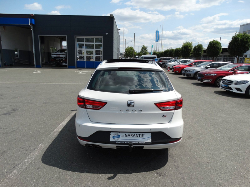 SEAT Leon FR 2.0Tdi-150Ps*MatrixLed*Pano*Navi*Leder — photo 6