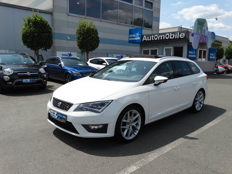 SEAT Leon FR 2.0Tdi-150Ps*MatrixLed*Pano*Navi*Leder