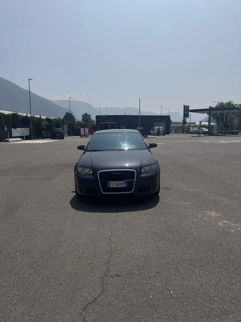 Audi A3 2.0 tdi Attraction FL Nero - 2