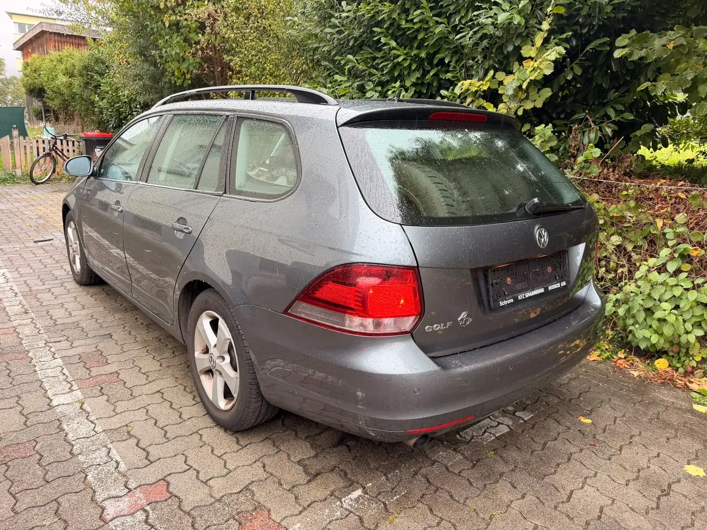 Volkswagen Golf Variant Comfortline 1,6 TDI 1 Besitz - 2