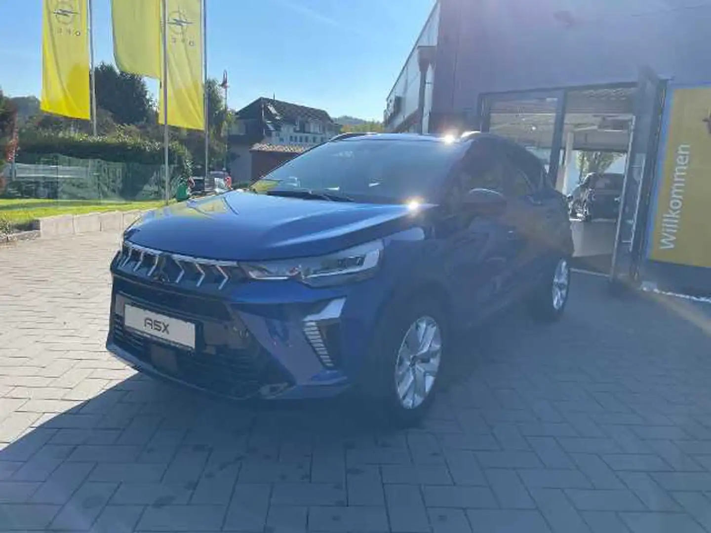 Mitsubishi ASX PLUS 1.0 T-Benziner 6-Gang Blau - 1