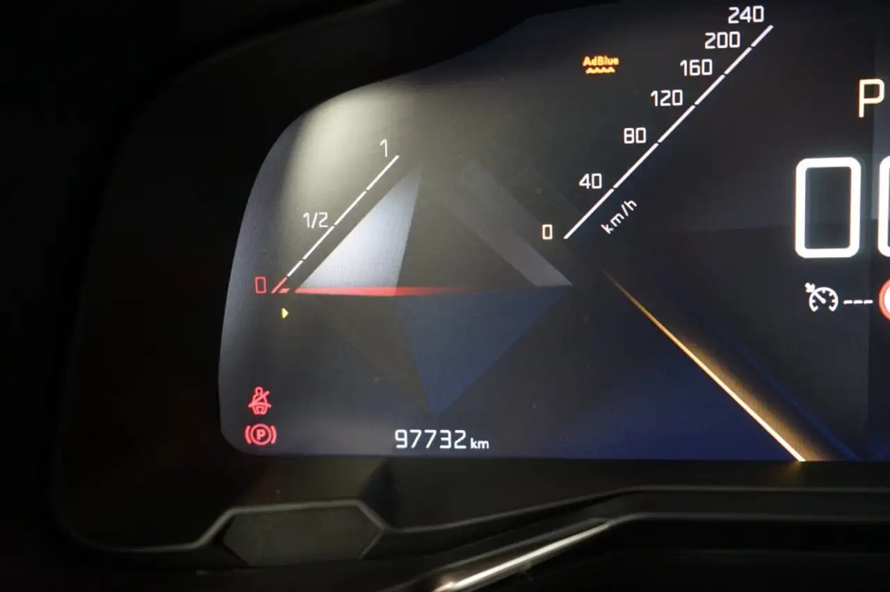 DS Automobiles DS 7 Crossback 2021 — фото 14