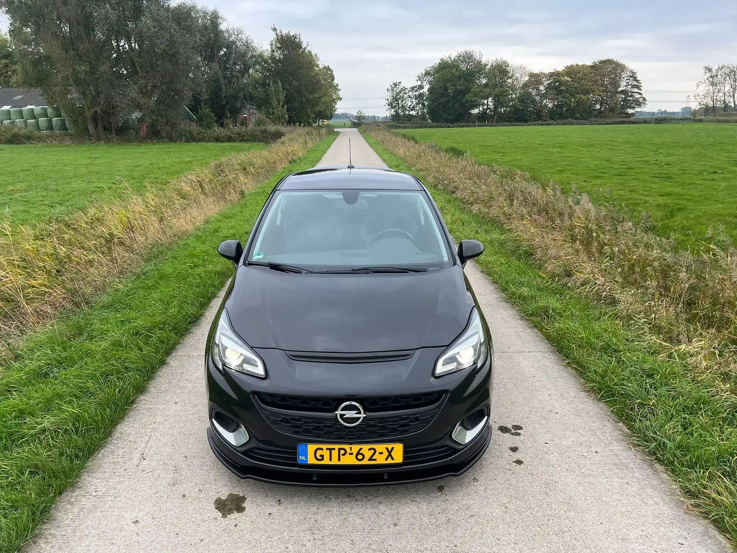 Opel Corsa-e Corsa-e 1.6 Turbo OPC Negru - 1