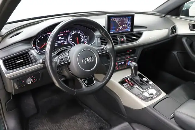 Audi A6 view 12