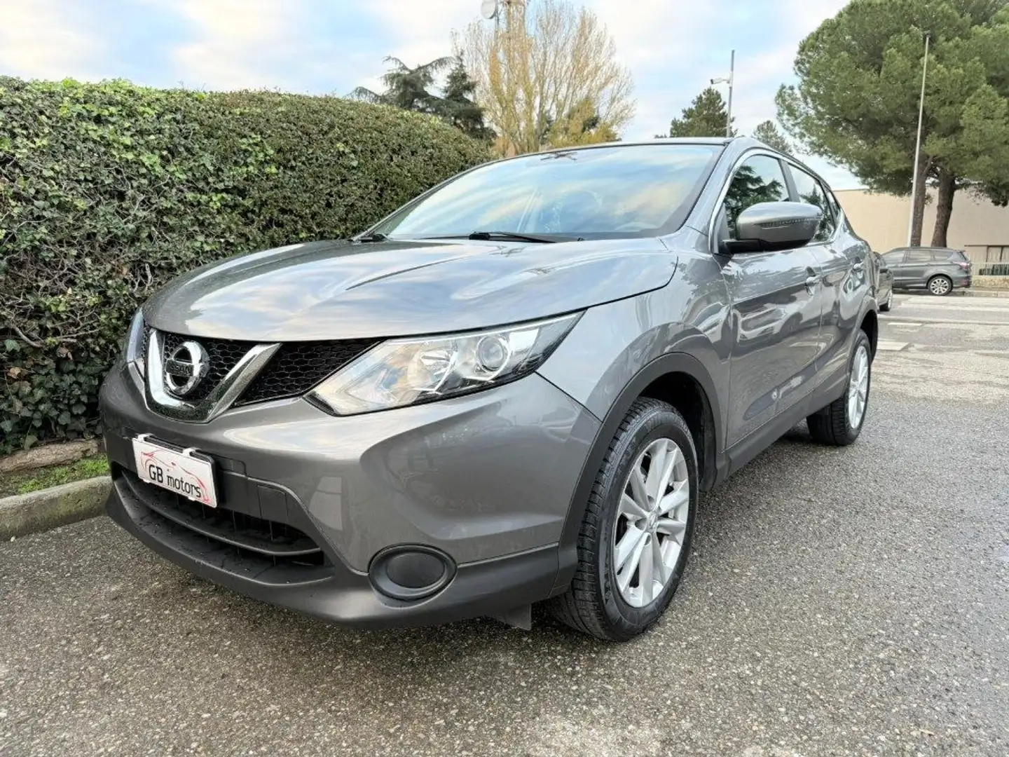 Nissan Qashqai 1.5 dCi Visia NEOPATENTATI - BT - CLIMA - 17 Gri - 2