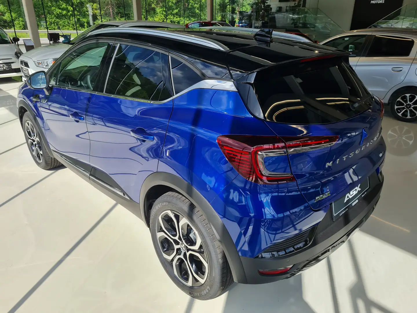 Mitsubishi ASX 1,6 MPI HEV Intense Blau - 2