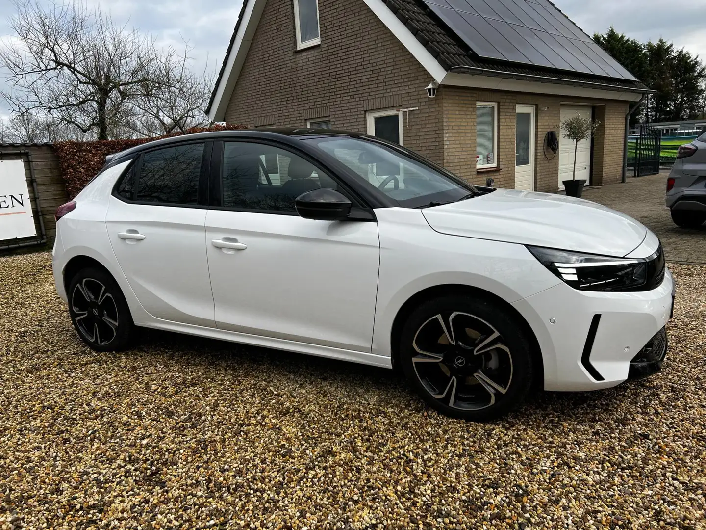 Opel Corsa 1.2 Turbo GS Navigatie & Winterpakket & Camera Wit - 2