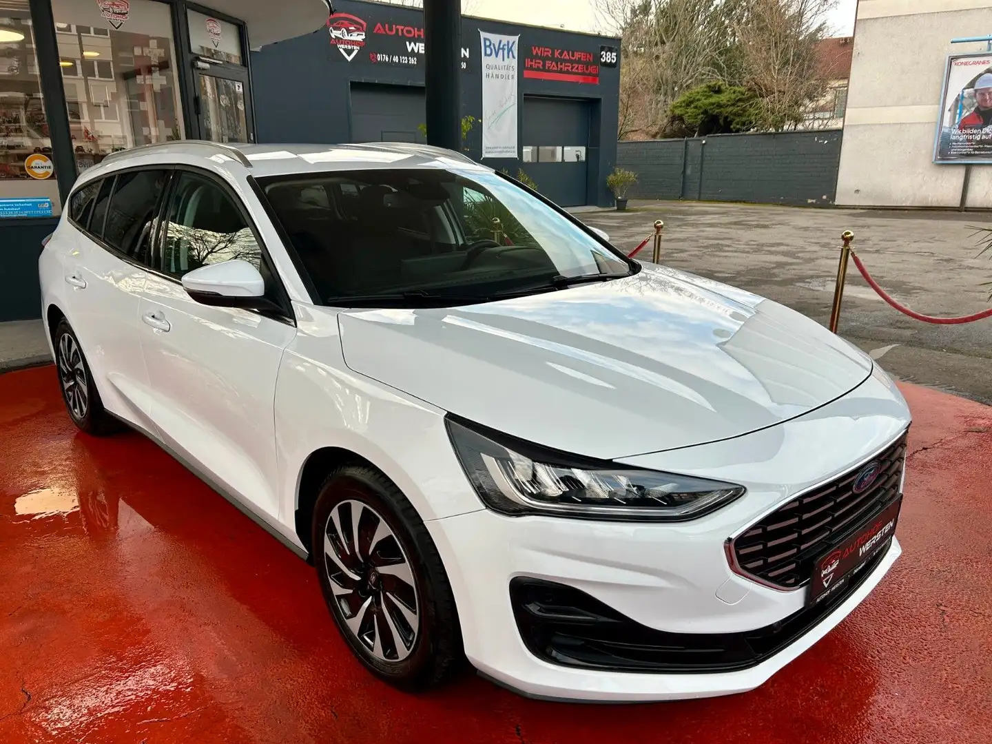 Ford Focus Turnier Titanium 1. Hand Blanc - 1