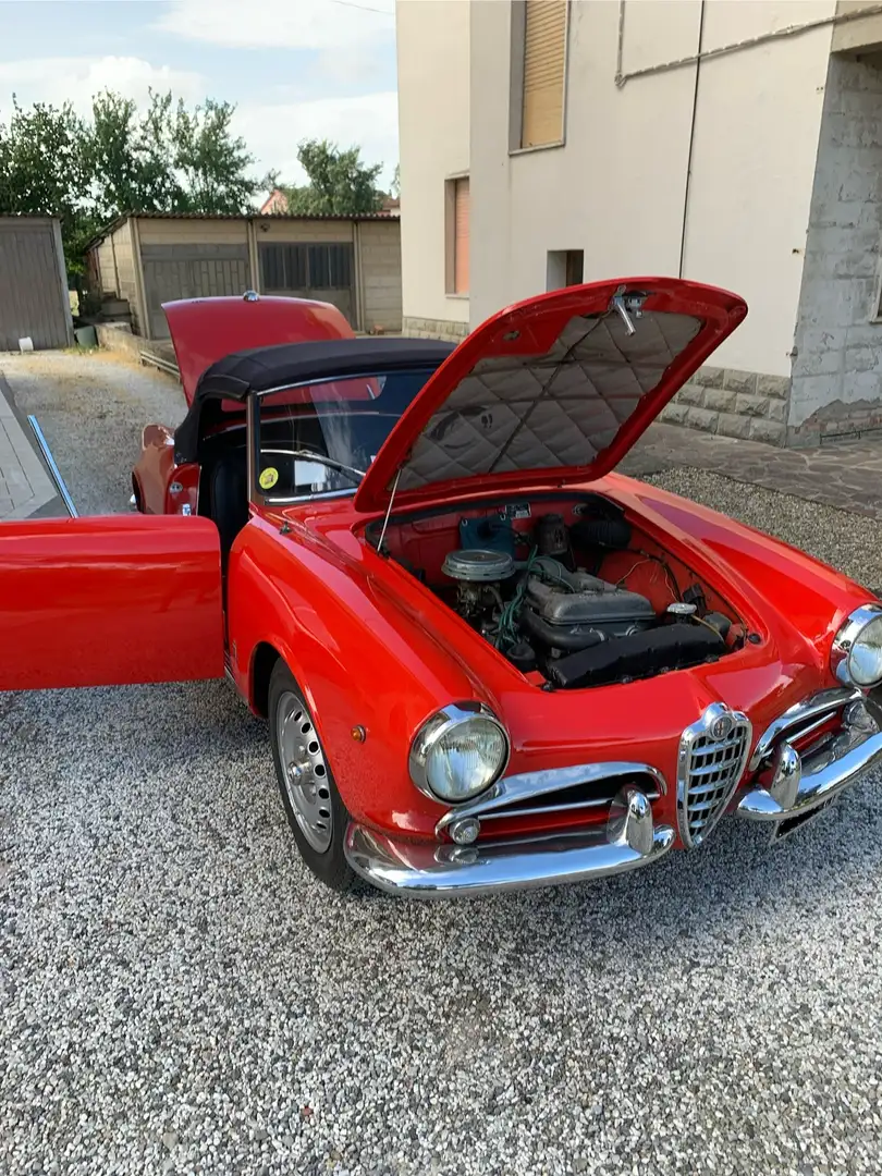 Alfa Romeo Spider Rouge - 2