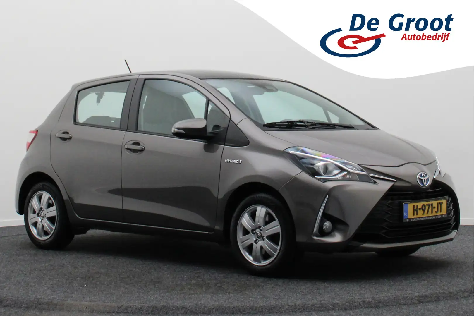 Toyota Yaris 1.5 Hybrid Executive Camera, Stoelverwarming, Clim Grau - 1