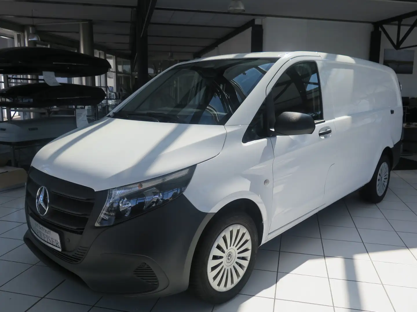 Mercedes-Benz Vito 116 CDI Lang DAB Navi Kamera Winter-Paket Weiß - 1