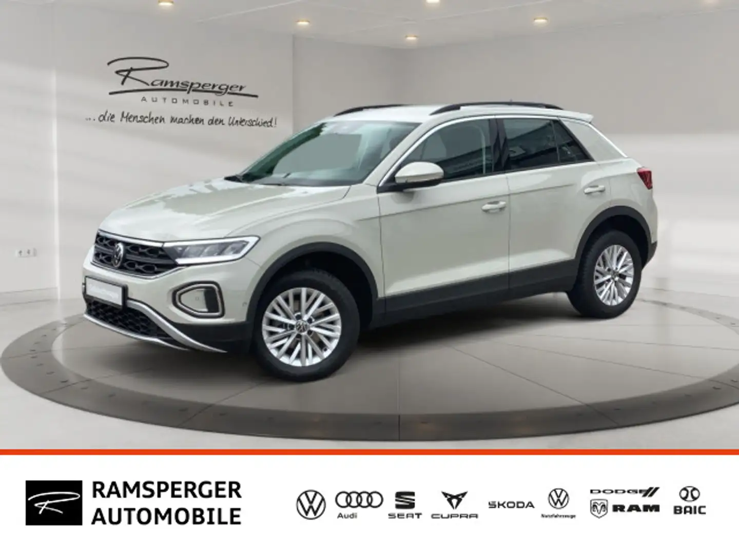 Volkswagen T-Roc 1.0 TSI Life LED APP SHZ Kamera PDC Grau - 1