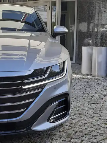 Volkswagen Arteon DSG/3xR Line/LED/Pano/Kam/DAB/DigiC/19"
