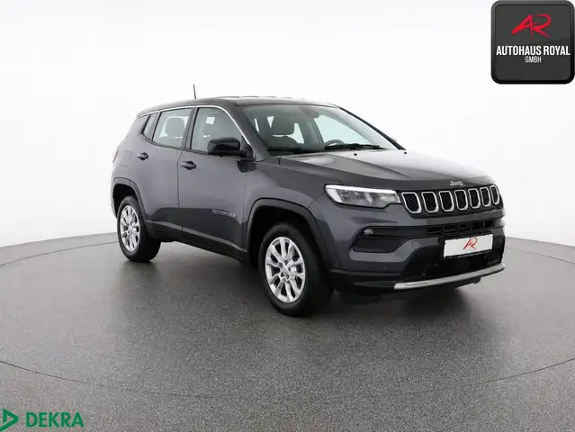 Jeep Compass view 7
