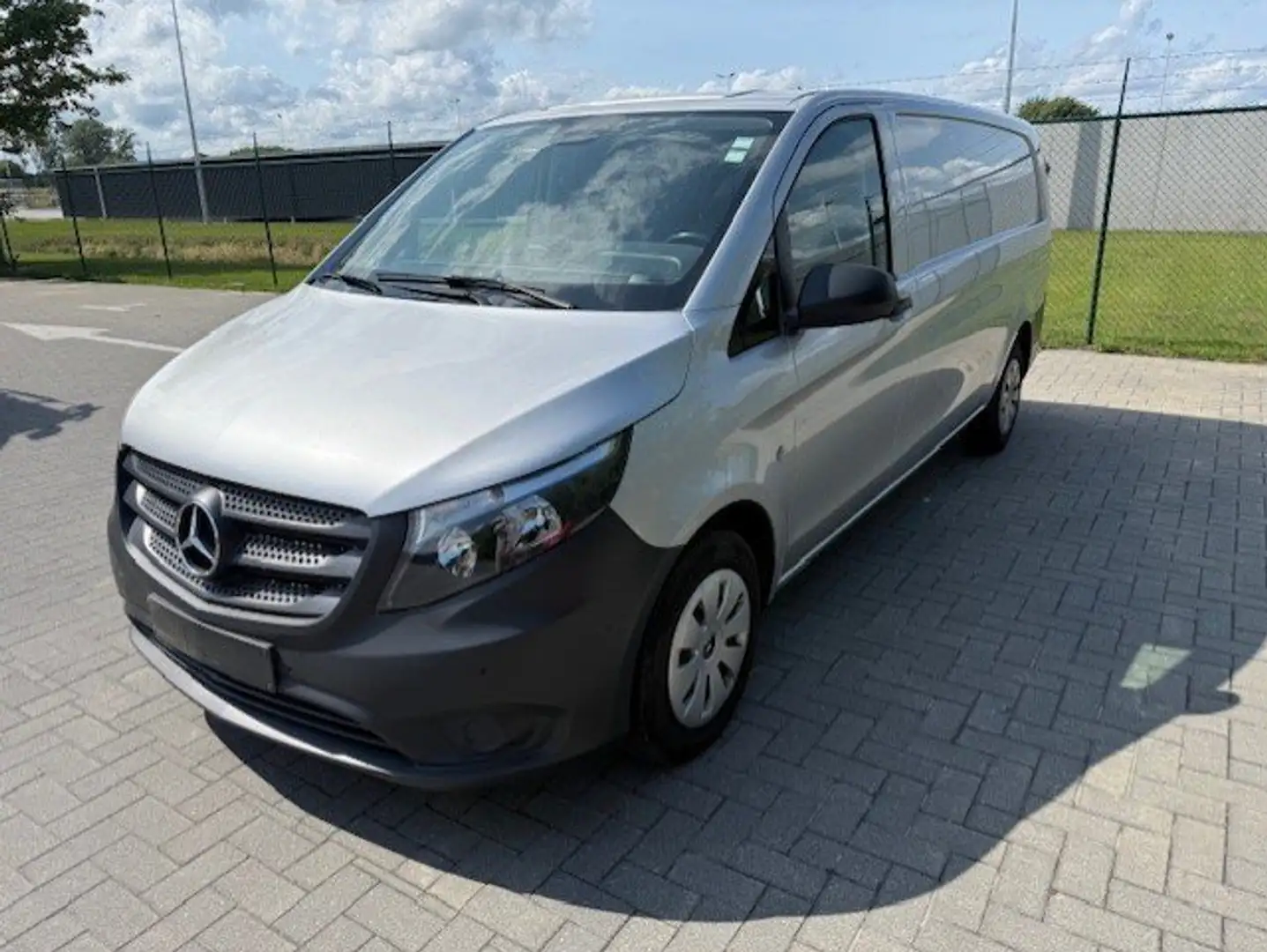 Mercedes-Benz Vito Automaat/Camera/cruise controle/trekhaak Zilver - 1