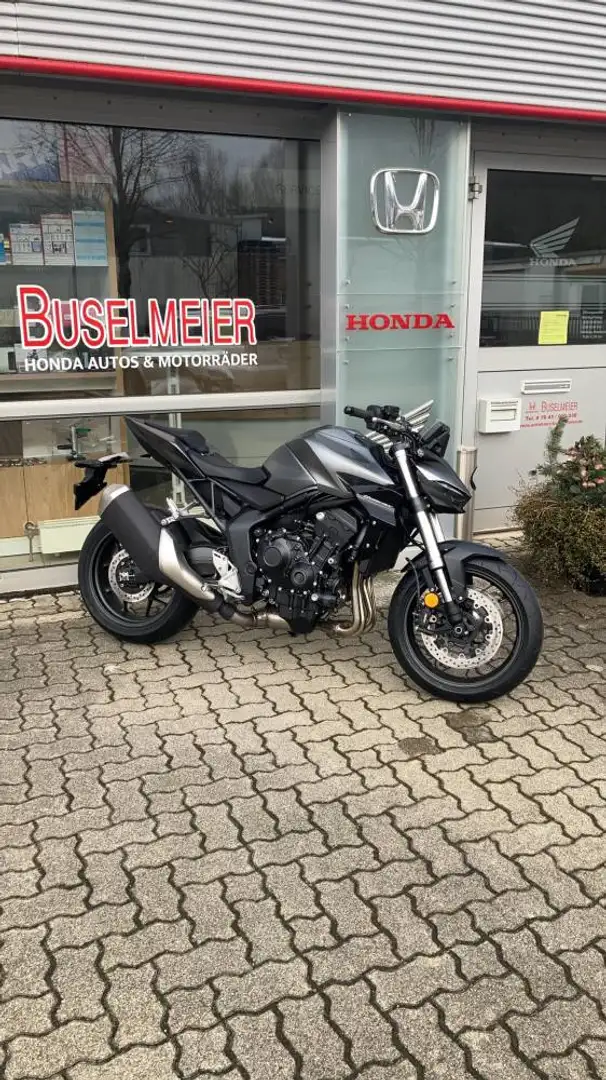 Honda CB 1000 - Hornet - 1