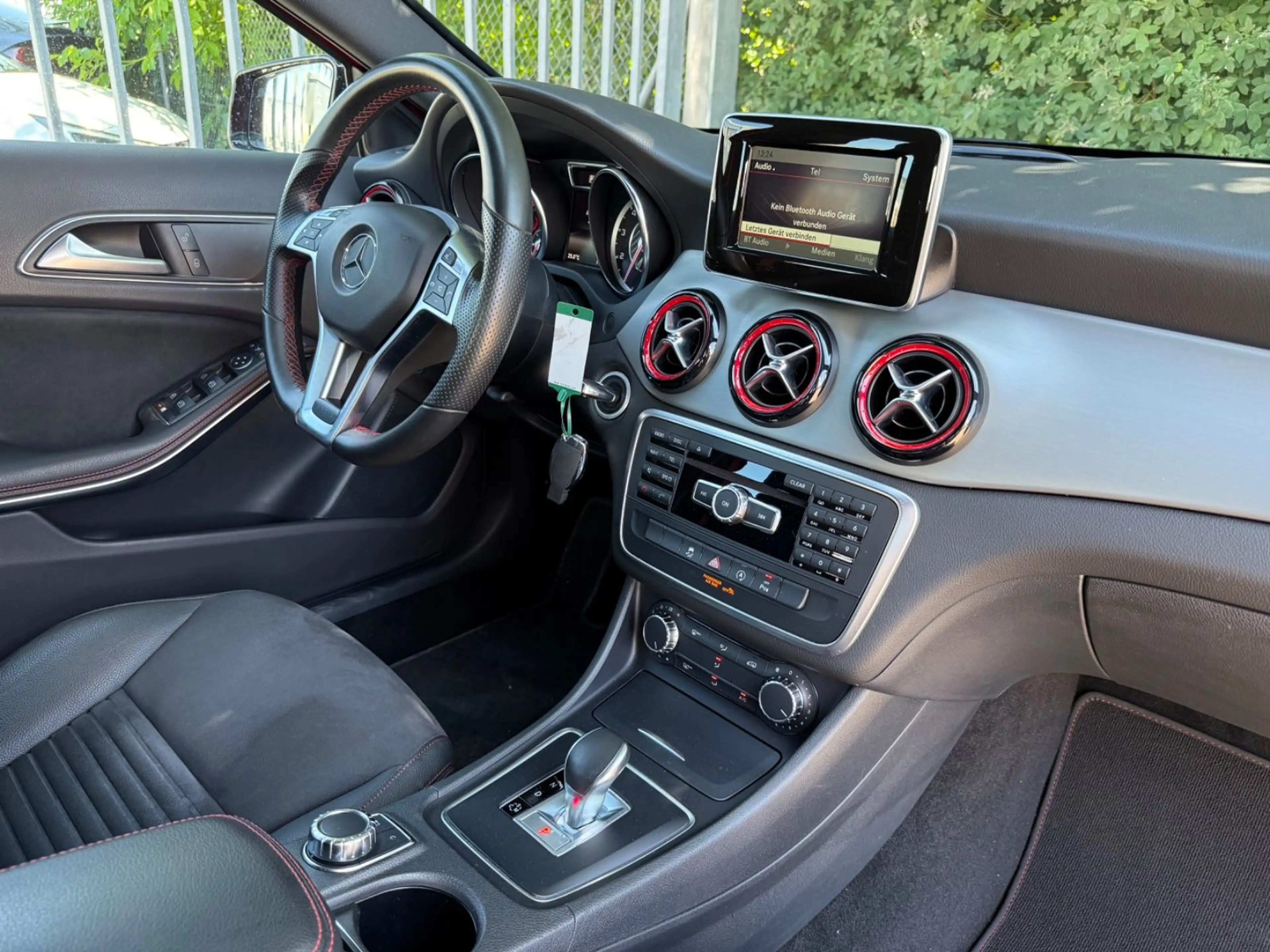 Mercedes-Benz GLA 45 AMG 4Matic Garantie 4,69% — photo 13